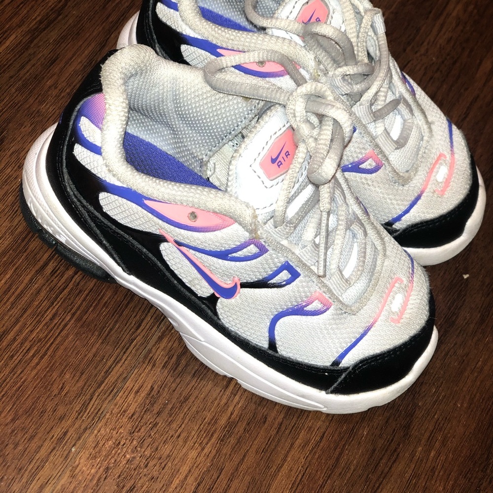 Toddler size Nike sneakers